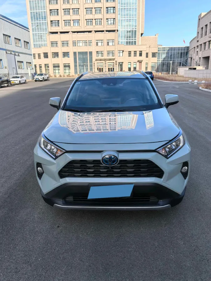 2021 Toyota RAV4 2.5L 178HP L4 E-CVT Hybrid,autocango,china used car exporter,china ev exporter,chinese used car exporter,chinese used ev exporter