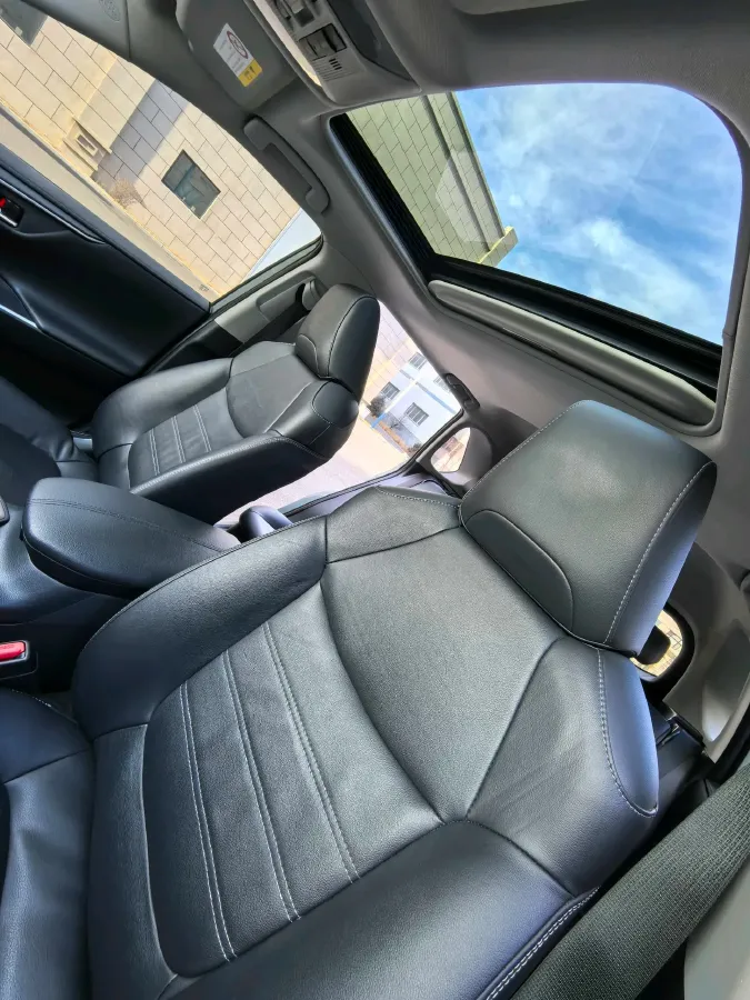 2021 Toyota RAV4 2.5L 178HP L4 E-CVT Hybrid,autocango,china used car exporter,china ev exporter,chinese used car exporter,chinese used ev exporter