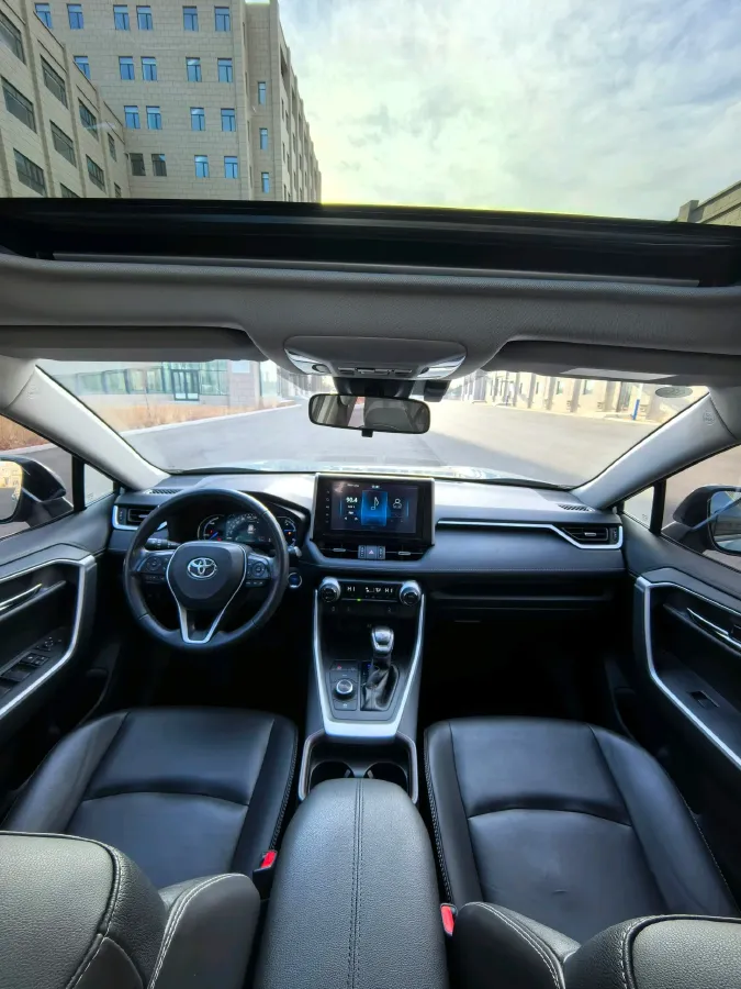 2021 Toyota RAV4 2.5L 178HP L4 E-CVT Hybrid,autocango,china used car exporter,china ev exporter,chinese used car exporter,chinese used ev exporter