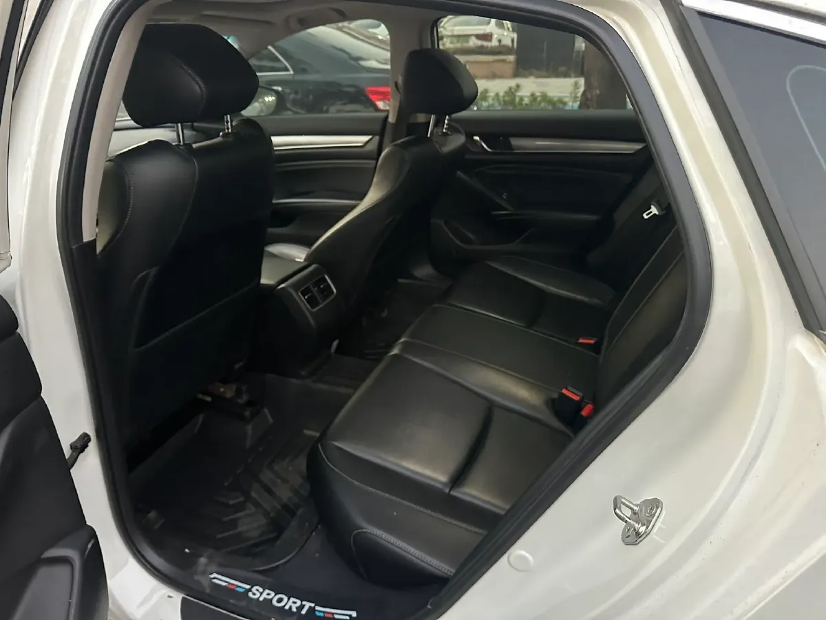 2019 Honda Inspire 1.5T 194HP L4 CVT,autocango,china used car exporter,china ev exporter,chinese used car exporter,chinese used ev exporter