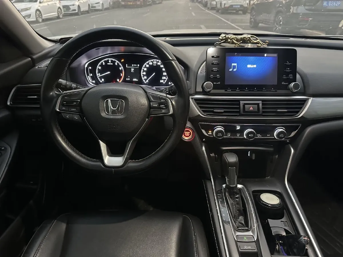 2019 Honda Inspire 1.5T 194HP L4 CVT,autocango,china used car exporter,china ev exporter,chinese used car exporter,chinese used ev exporter
