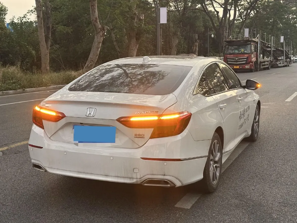 2019 Honda Inspire 1.5T 194HP L4 CVT,autocango,china used car exporter,china ev exporter,chinese used car exporter,chinese used ev exporter