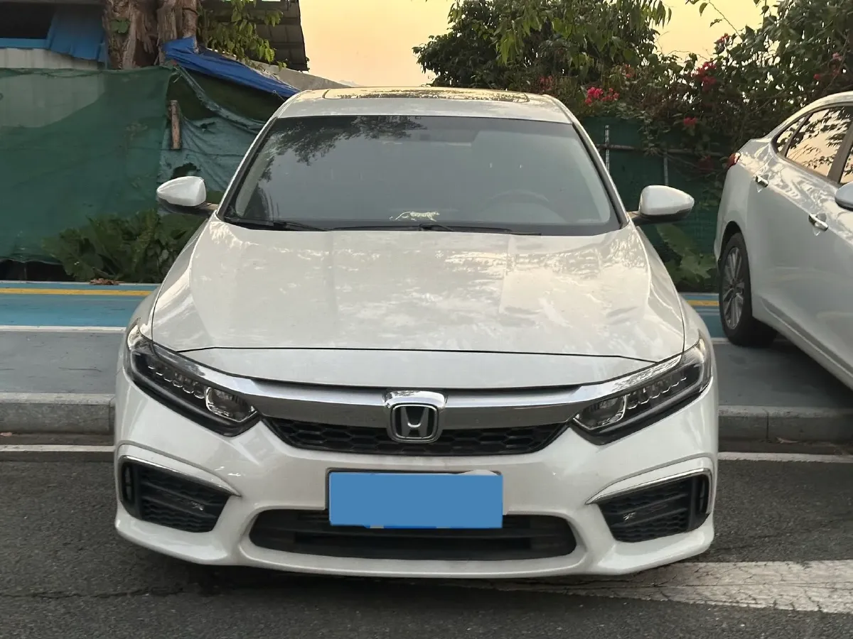 2019 Honda Inspire 1.5T 194HP L4 CVT,autocango,china used car exporter,china ev exporter,chinese used car exporter,chinese used ev exporter