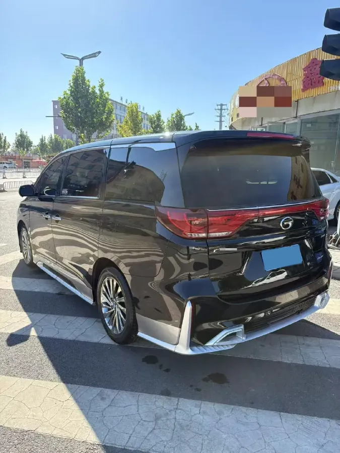 2021 GAC Trumpchi M8 2.0T 252HP L4 8AT,autocango,china used car exporter,china ev exporter,chinese used car exporter,chinese used ev exporter
