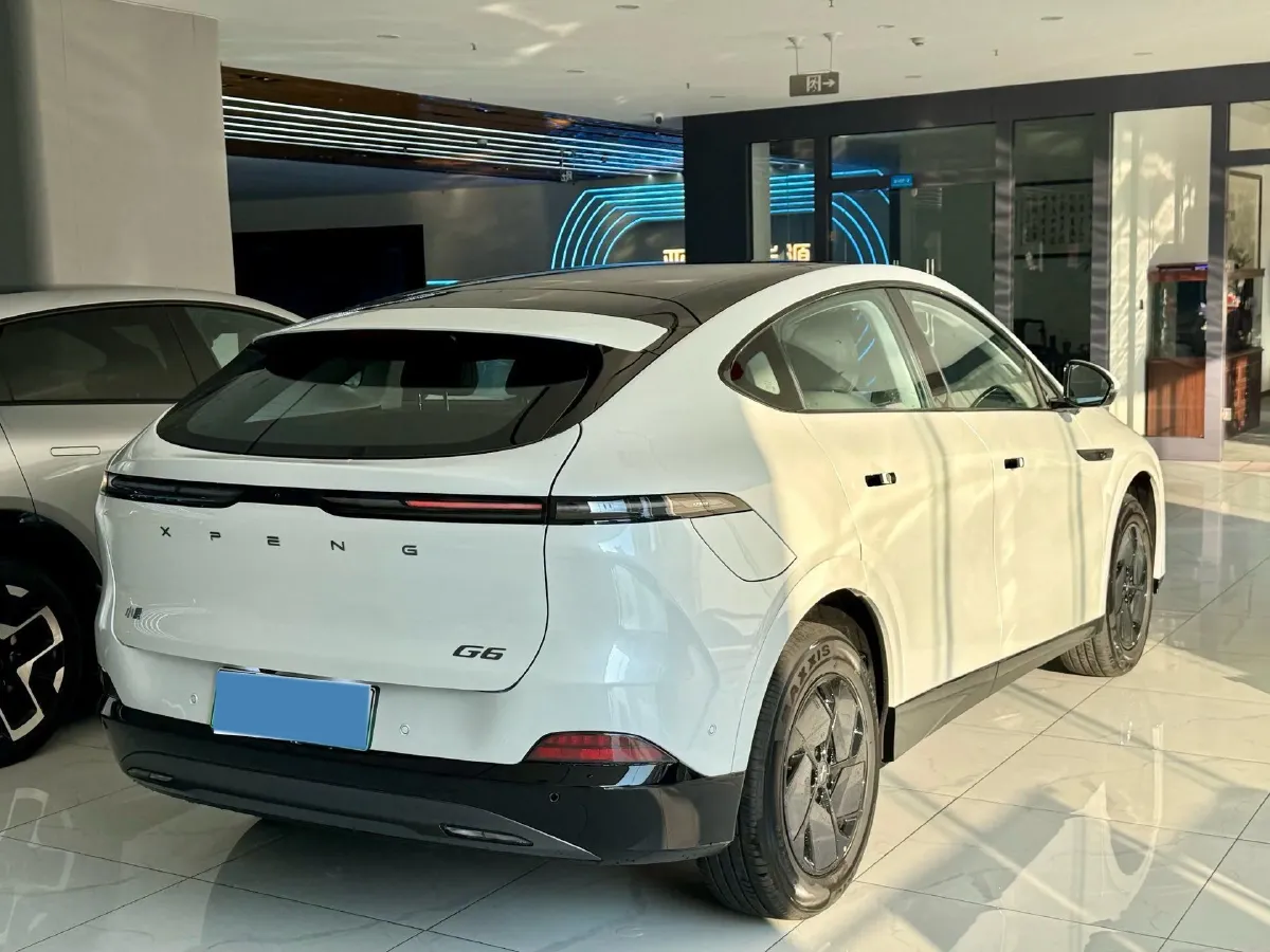 2025 Xpeng G6 BEV 68.5KWH,autocango,china used car exporter,china ev exporter,chinese used car exporter,chinese used ev exporter