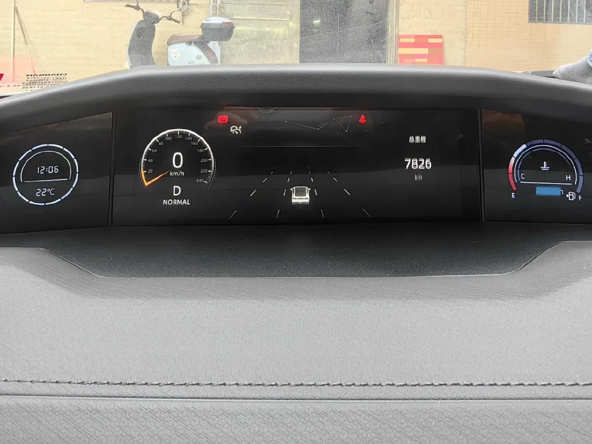 2023 ChangAn UNI-V 1.5T 188HP L4 7DCT,autocango,china used car exporter,china ev exporter,chinese used car exporter,chinese used ev exporter