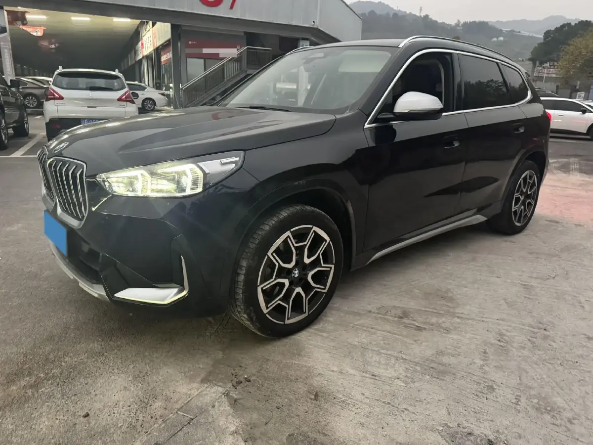 2023 BMW X1 2.0T 204HP L4 7DCT