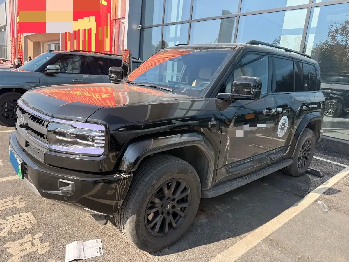 2025 FangChengBao Bao 5 1.5T 194HP L4 E-CVT PHEV 31.8KWH