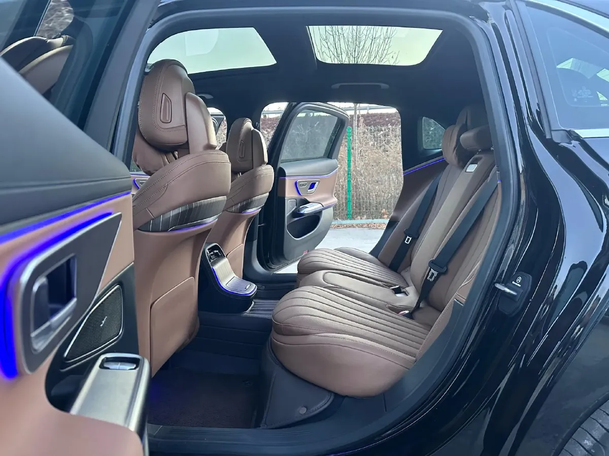 2024 Mercedes-Benz E Class 2.0T 258HP L4 9AT,autocango,china used car exporter,china ev exporter,chinese used car exporter,chinese used ev exporter