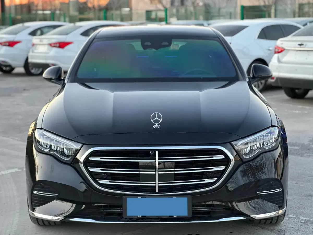 2024 Mercedes-Benz E Class 2.0T 258HP L4 9AT,autocango,china used car exporter,china ev exporter,chinese used car exporter,chinese used ev exporter