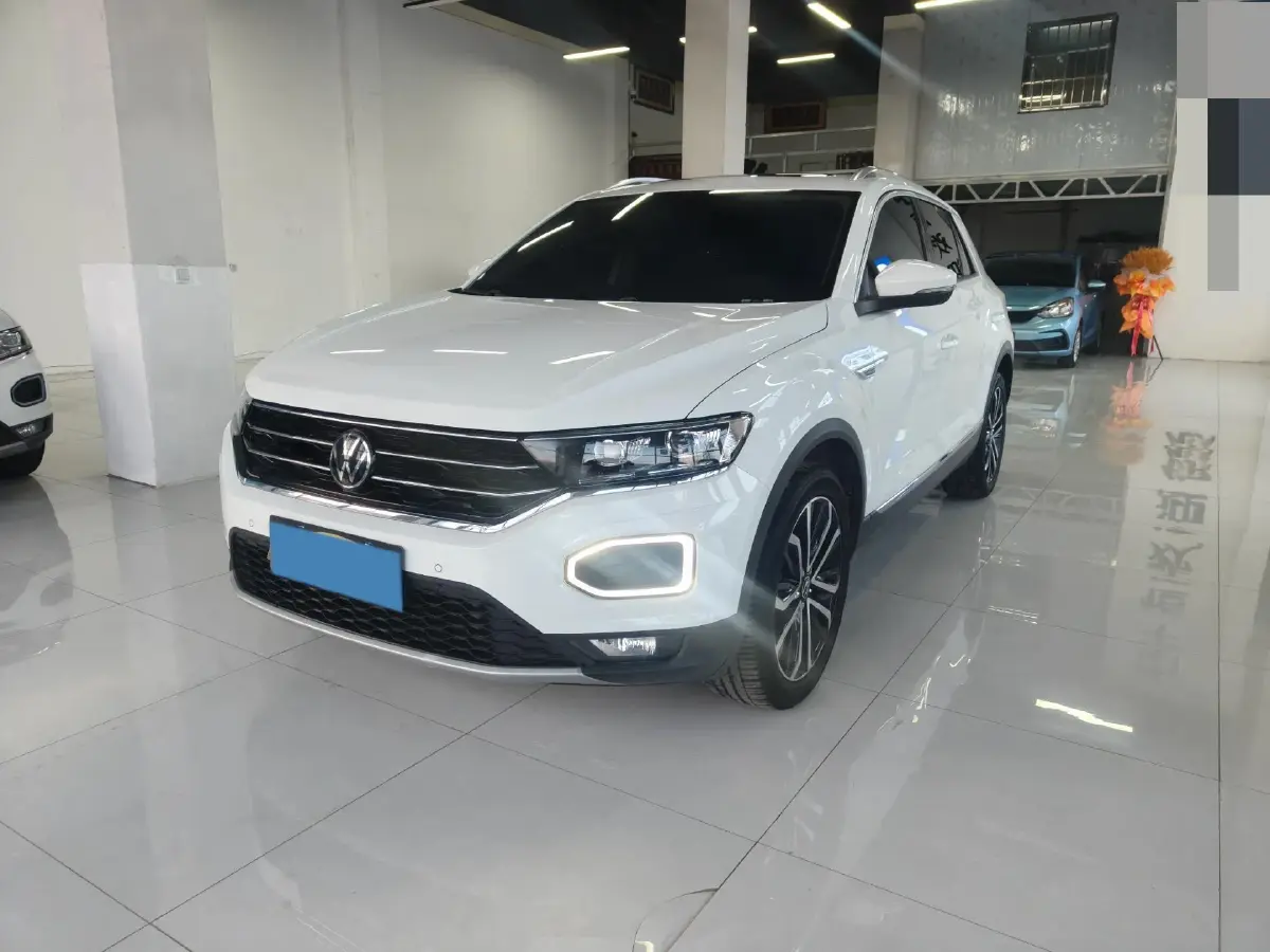 2021 Volkswagen T-Roc 1.4T 150HP L4 7DCT