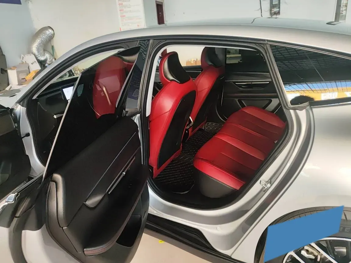 2023 Xpeng P7 BEV 86.2KWH,autocango,china used car exporter,china ev exporter,chinese used car exporter,chinese used ev exporter