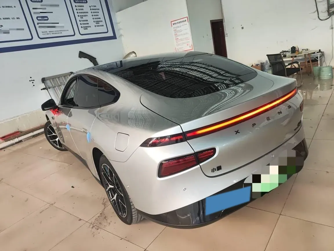 2023 Xpeng P7 BEV 86.2KWH,autocango,china used car exporter,china ev exporter,chinese used car exporter,chinese used ev exporter