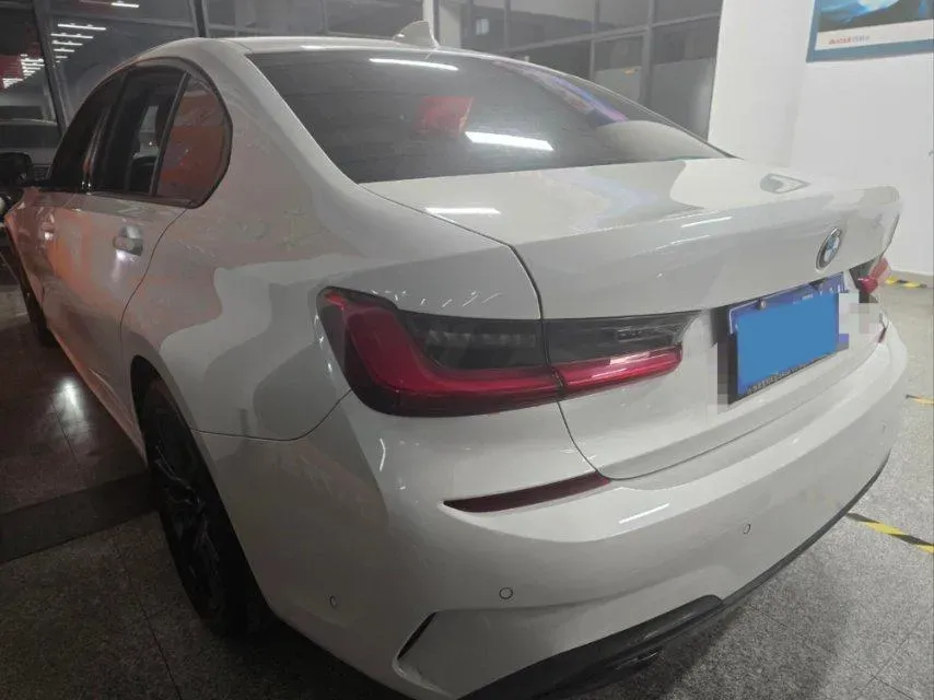 2021 BMW 3 Series 2.0T 184HP L4 8AT,autocango,china used car exporter,china ev exporter,chinese used car exporter,chinese used ev exporter