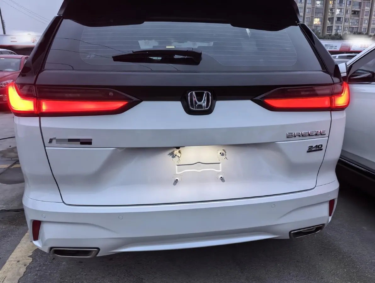 2023 Honda Breeze 1.5T 193HP L4 CVT,autocango,china used car exporter,china ev exporter,chinese used car exporter,chinese used ev exporter