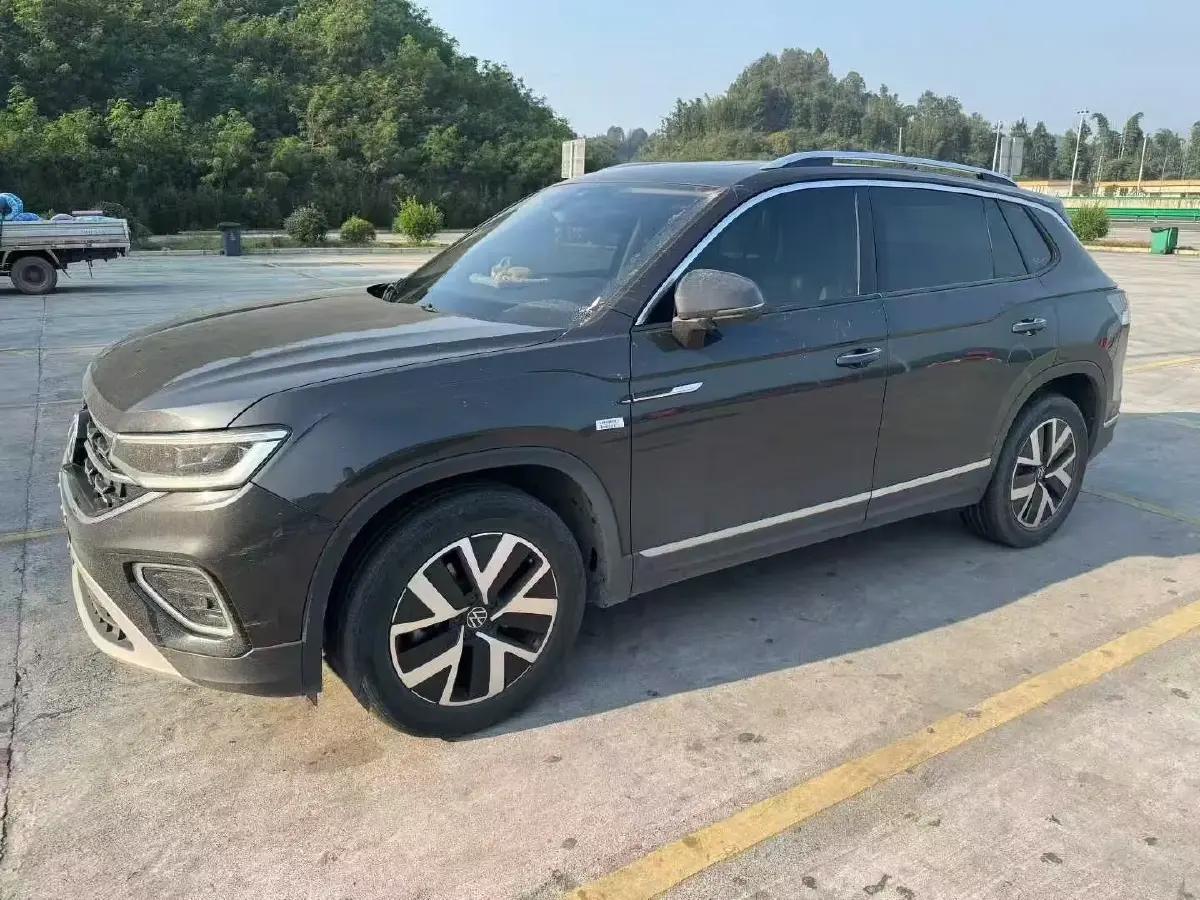 2024 Volkswagen Tayron 2.0T 186HP L4 7DCT