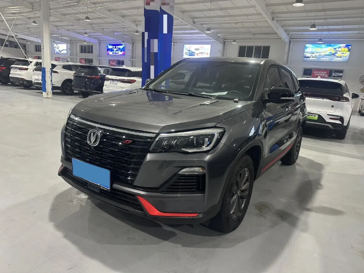 2023 ChangAn CS75 1.5T 188HP L4 6MT,autocango,china used car exporter,china ev exporter,chinese used car exporter,chinese used ev exporter