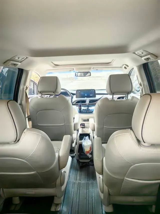 2021 Buick GL8 2.0T 237HP L4 9AT,autocango,china used car exporter,china ev exporter,chinese used car exporter,chinese used ev exporter