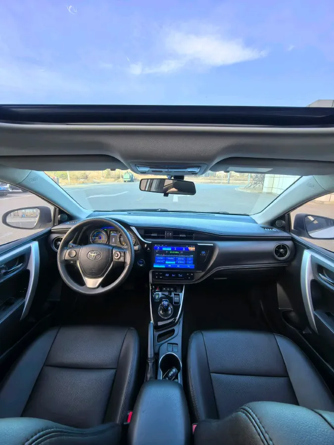 2017 Toyota Corolla 1.2T 116HP L4 CVT,autocango,china used car exporter,china ev exporter,chinese used car exporter,chinese used ev exporter