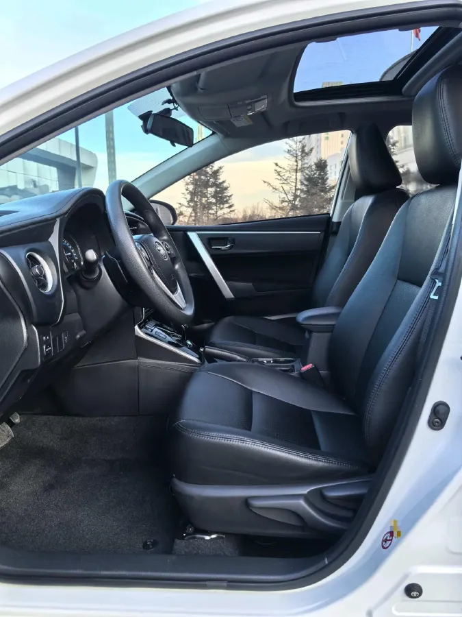 2017 Toyota Corolla 1.2T 116HP L4 CVT,autocango,china used car exporter,china ev exporter,chinese used car exporter,chinese used ev exporter