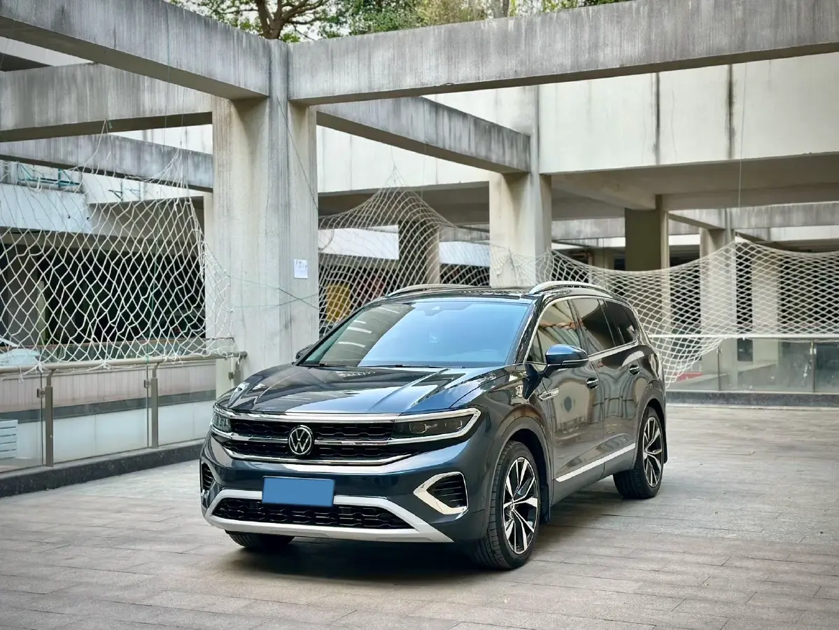 2021 Volkswagen Talagon 2.5T 299HP V6 7DCT