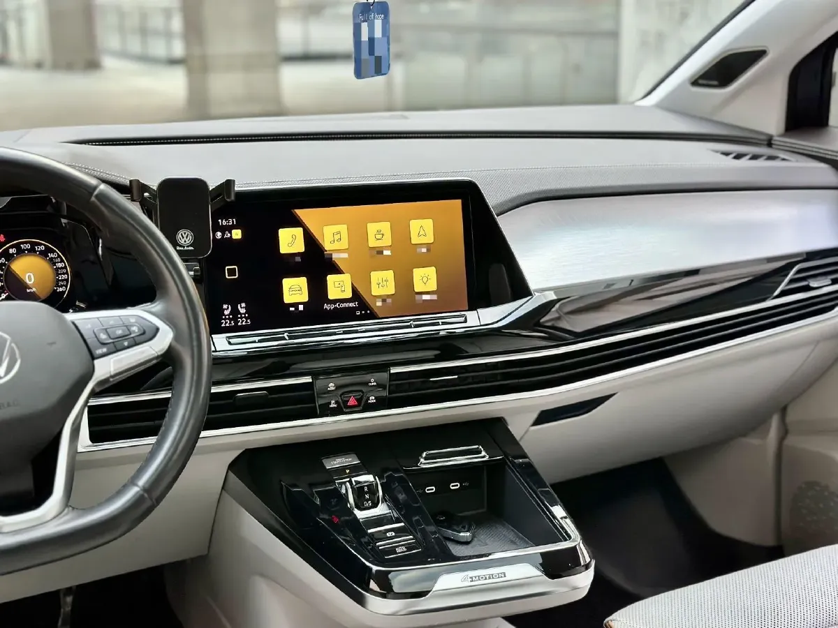 2021 Volkswagen Talagon 2.5T 299HP V6 7DCT,autocango,china used car exporter,china ev exporter,chinese used car exporter,chinese used ev exporter