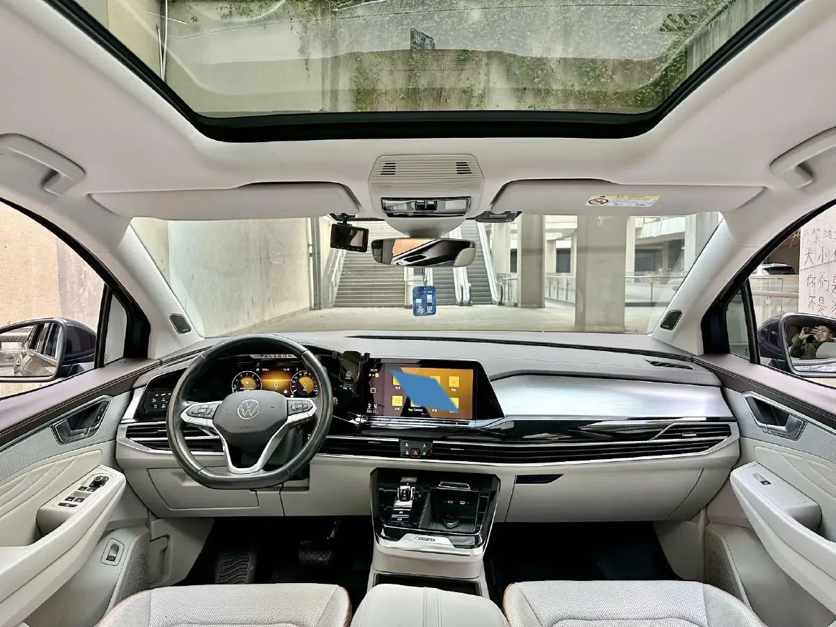 2021 Volkswagen Talagon 2.5T 299HP V6 7DCT,autocango,china used car exporter,china ev exporter,chinese used car exporter,chinese used ev exporter