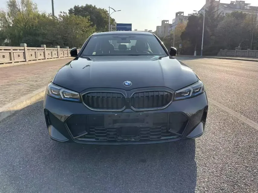 2025 BMW 3 Series 2.0T 245HP L4 8AT,autocango,china used car exporter,china ev exporter,chinese used car exporter,chinese used ev exporter