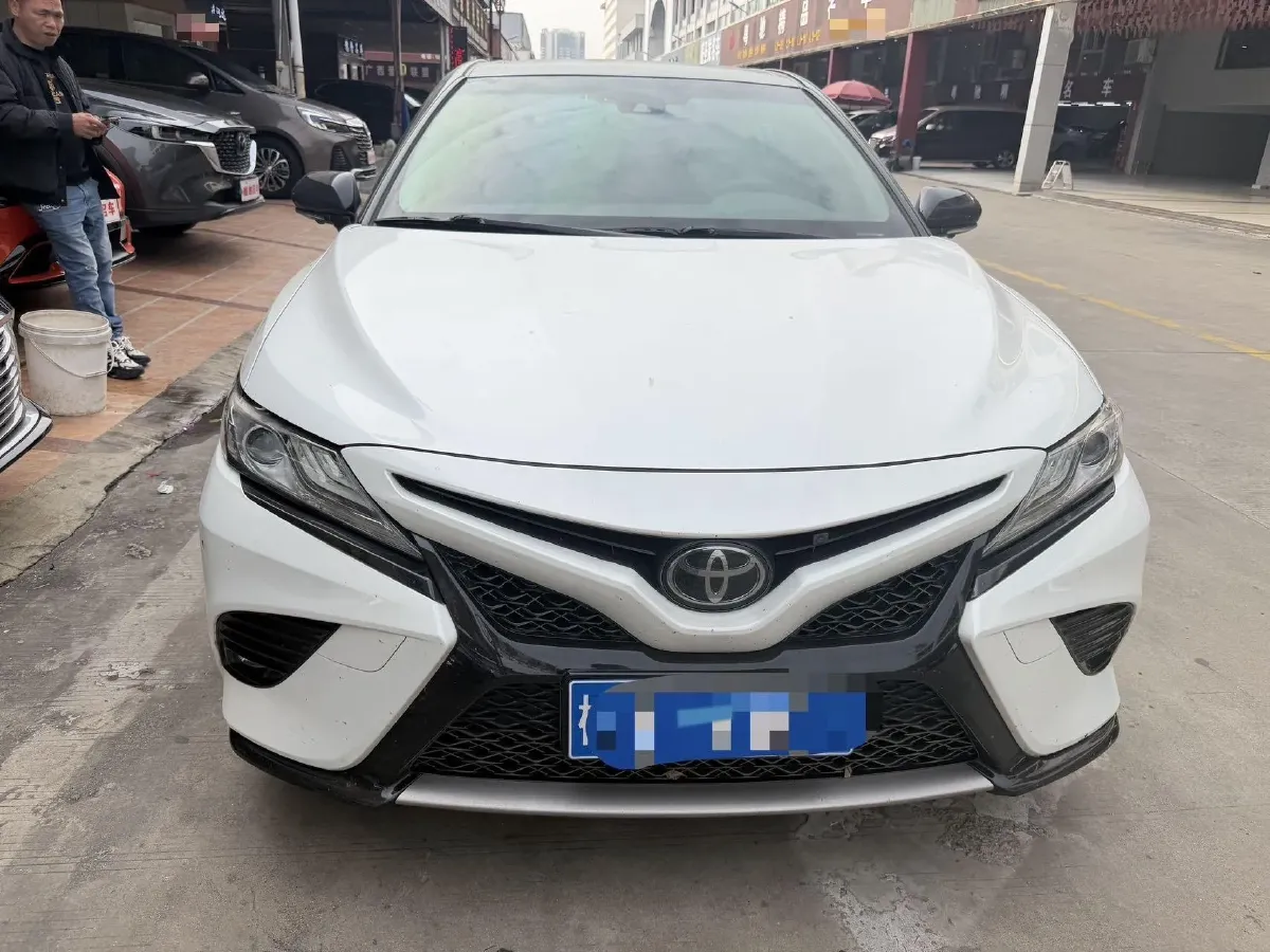2019 Toyota Camry 2.5L 209HP L4 8AT,autocango,china used car exporter,china ev exporter,chinese used car exporter,chinese used ev exporter