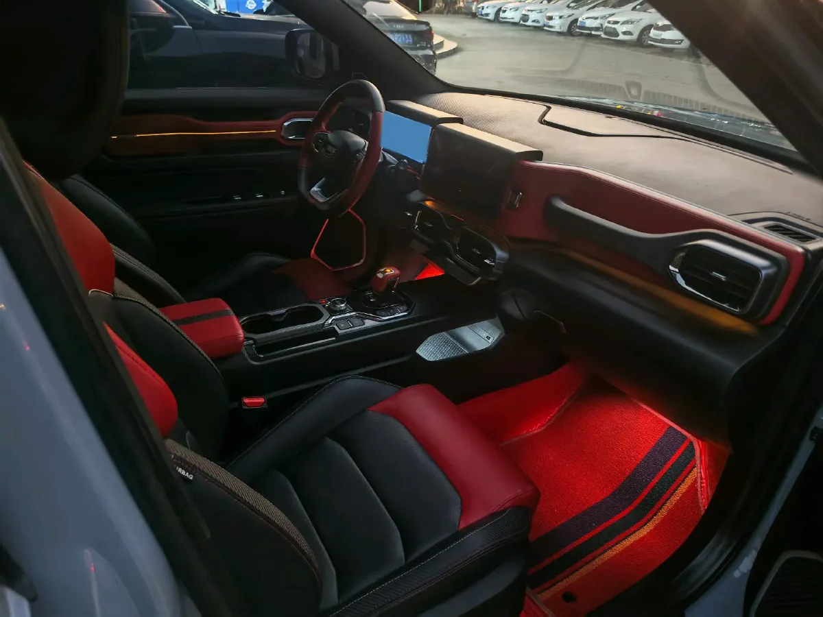 2020 Geely ICON 1.5T 177HP L3 7DCT,autocango,china used car exporter,china ev exporter,chinese used car exporter,chinese used ev exporter