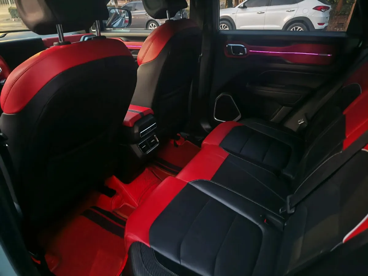 2020 Geely ICON 1.5T 177HP L3 7DCT,autocango,china used car exporter,china ev exporter,chinese used car exporter,chinese used ev exporter