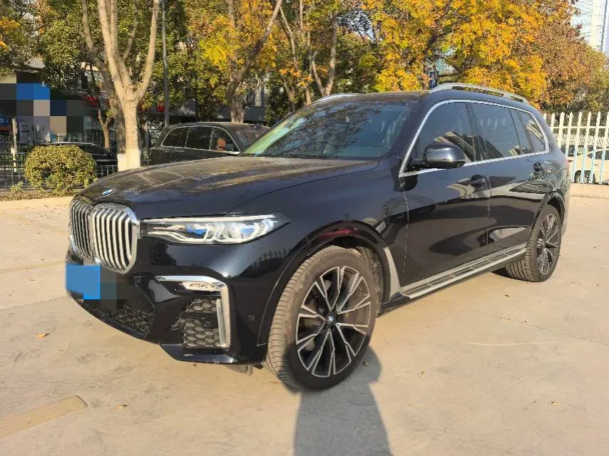 2021 BMW X7 3.0T 340HP L6 8AT,autocango,china used car exporter,china ev exporter,chinese used car exporter,chinese used ev exporter