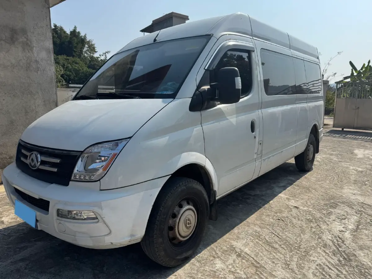 2023 MAXUS Interstellar 2.0T 163HP L4 6MT