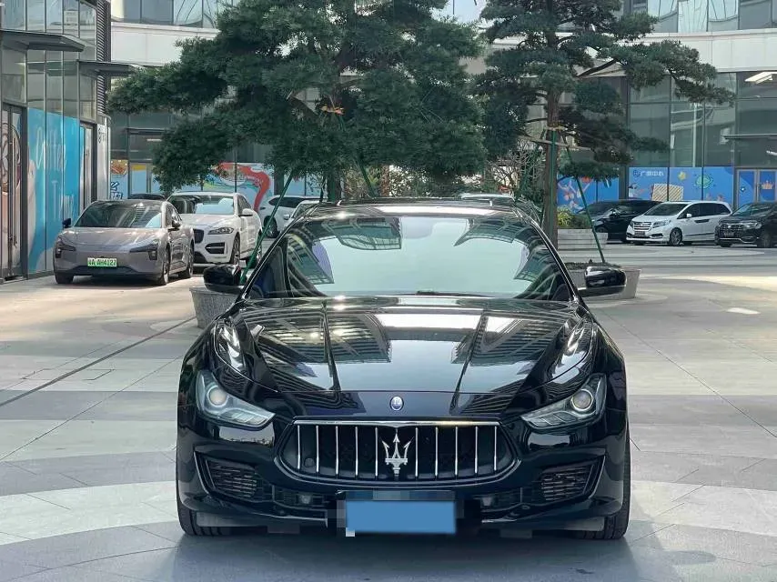 2019 Maserati Ghibli 3.0T 350HP V6 8AT,autocango,china used car exporter,china ev exporter,chinese used car exporter,chinese used ev exporter