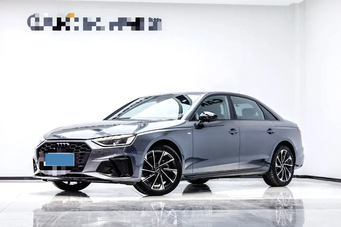 2023 Audi A4L 2.0T 190HP L4 7DCT