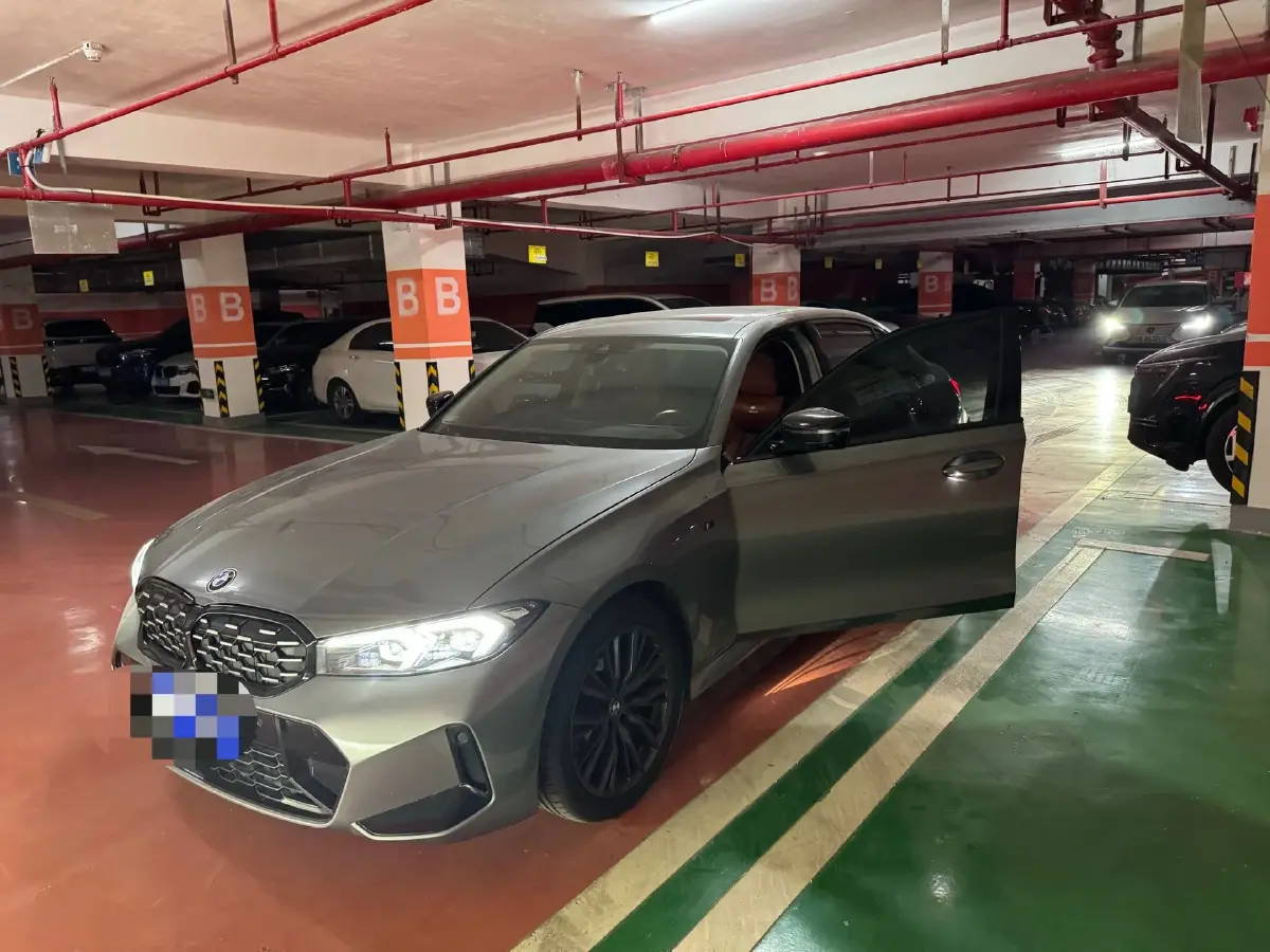 2024 BMW 3 Series 2.0T 184HP L4 8AT