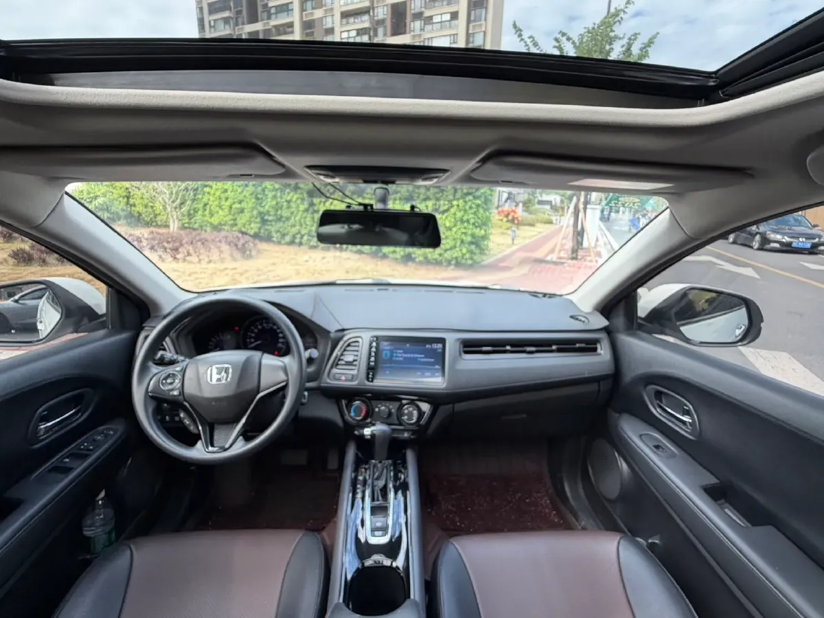2020 Honda Vezel 1.5L 131HP L4 CVT,autocango,china used car exporter,china ev exporter,chinese used car exporter,chinese used ev exporter