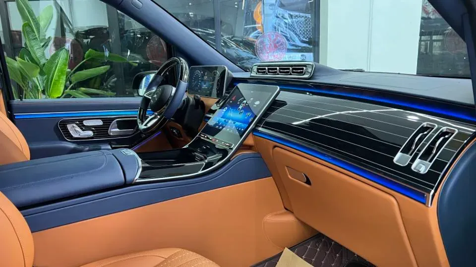 2024 Mercedes-Benz Vito 2.0T 231HP L4 9AT,autocango,china used car exporter,china ev exporter,chinese used car exporter,chinese used ev exporter