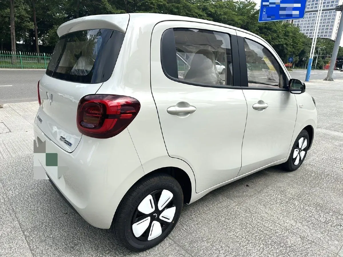 2025 WuLing HongGuang MINI EV BEV 16.2KWH,autocango,china used car exporter,china ev exporter,chinese used car exporter,chinese used ev exporter