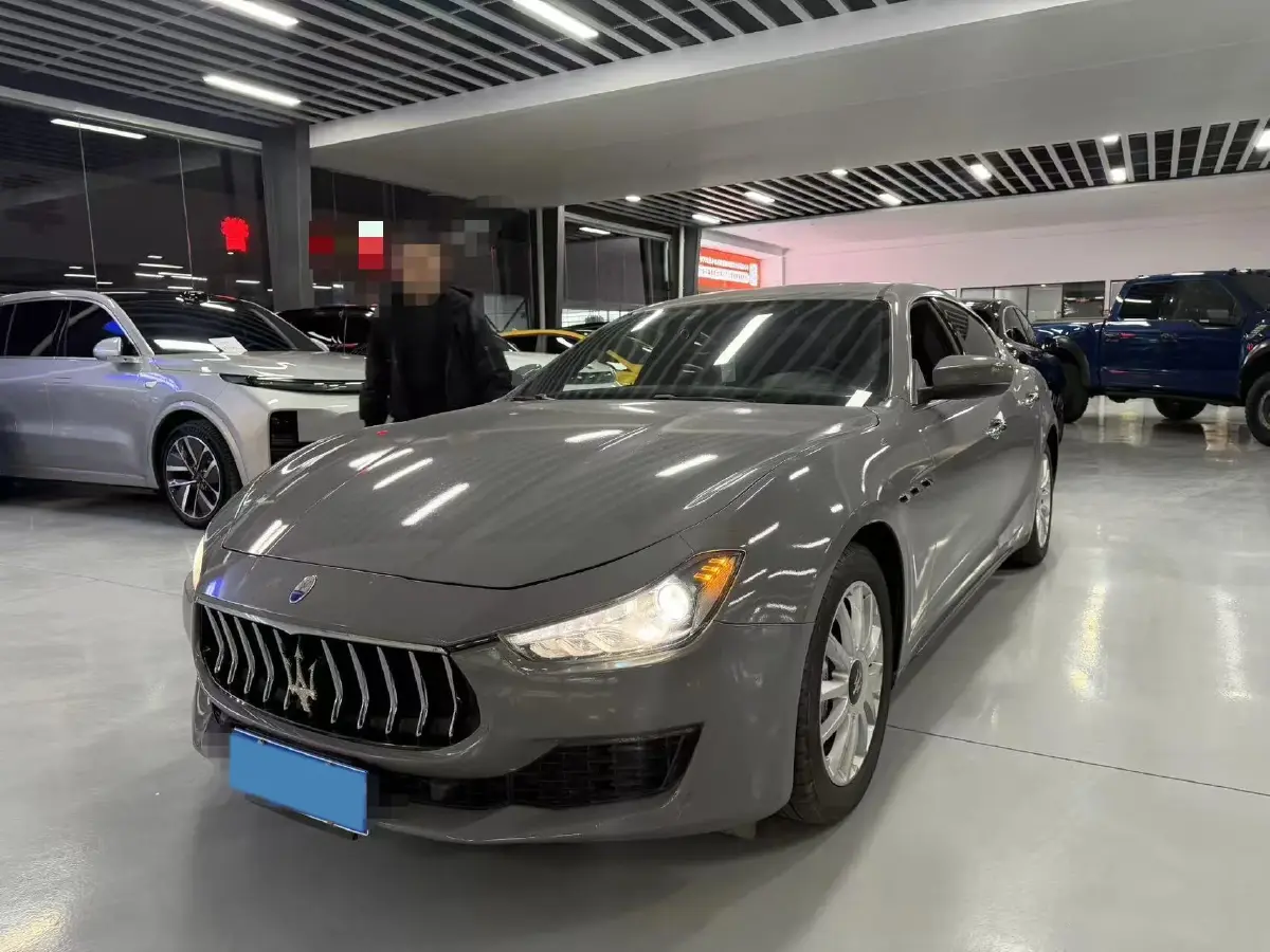 2018 Maserati Ghibli 3.0T 350HP V6 8AT