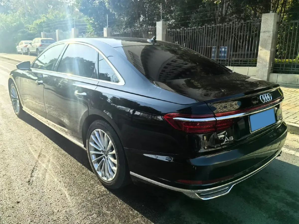 2019 Audi A8 3.0T 286HP V6 8AT,autocango,china used car exporter,china ev exporter,chinese used car exporter,chinese used ev exporter
