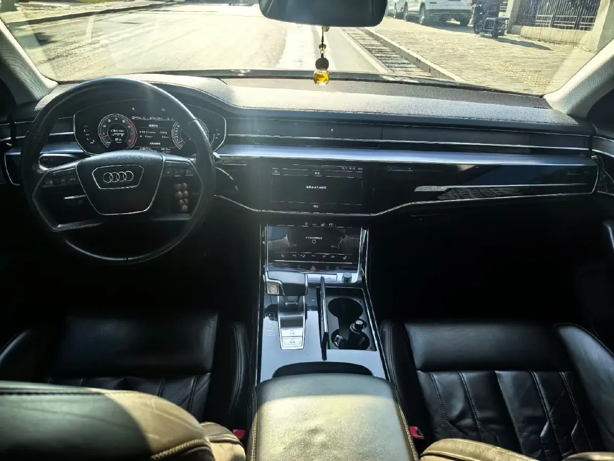 2019 Audi A8 3.0T 286HP V6 8AT,autocango,china used car exporter,china ev exporter,chinese used car exporter,chinese used ev exporter