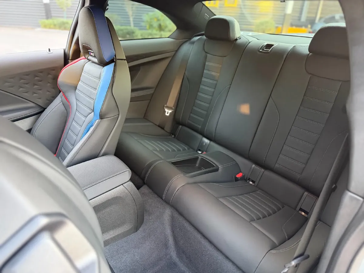 2023 BMW M2 3.0T 460HP L6 8AT,autocango,china used car exporter,china ev exporter,chinese used car exporter,chinese used ev exporter