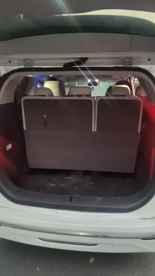 2025 Buick GL8 2.0T 237HP L4 9AT,autocango,china used car exporter,china ev exporter,chinese used car exporter,chinese used ev exporter