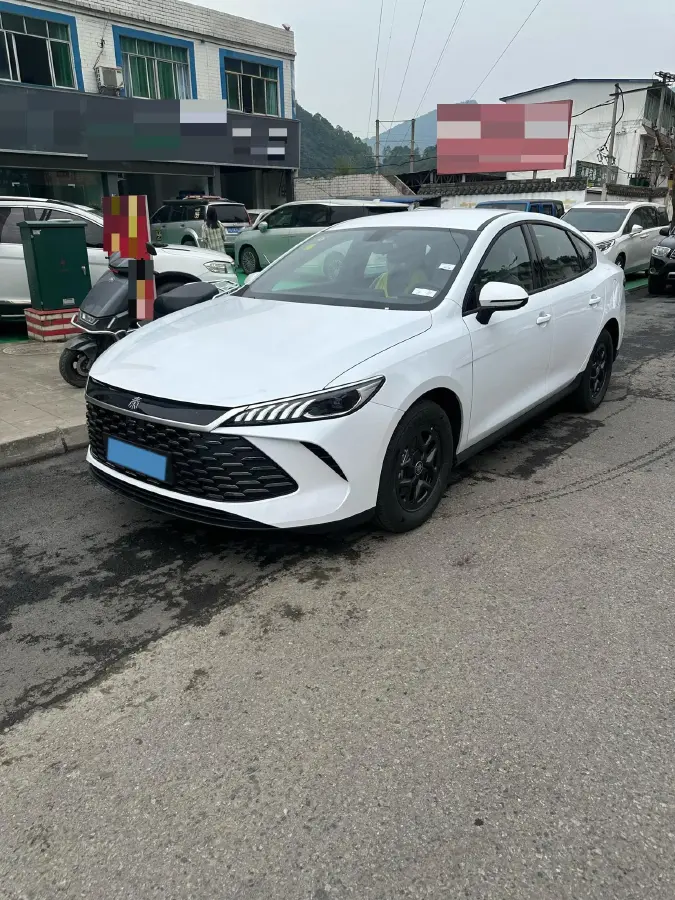 2025 BYD Qin Plus 1.5L 101HP L4 E-CVT PHEV 7.68KWH