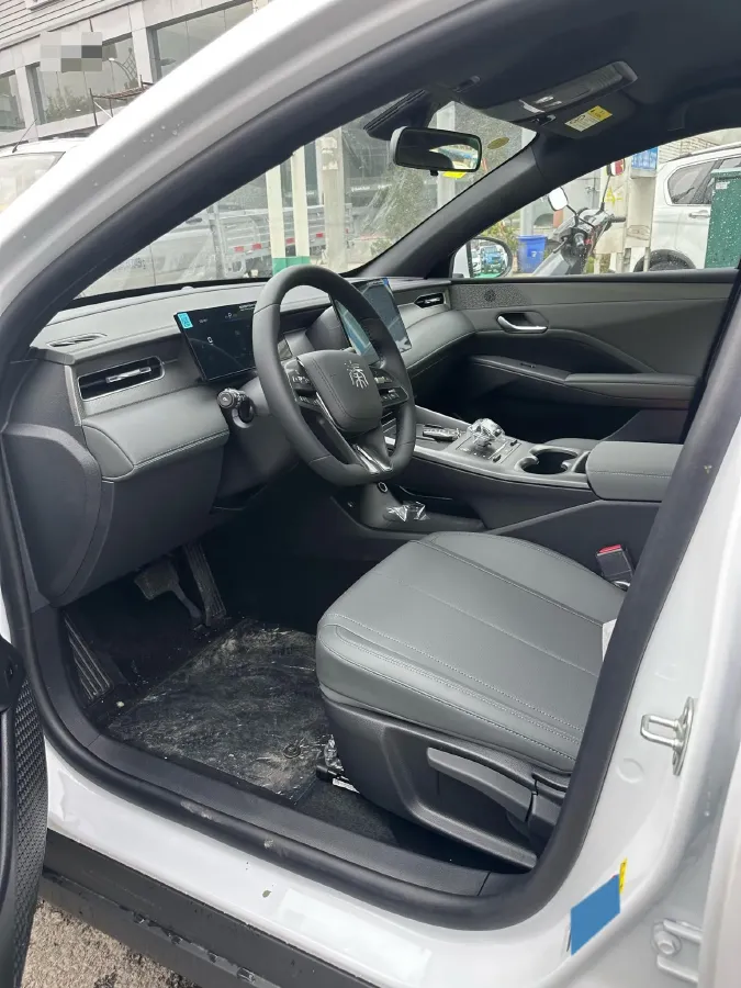 2025 BYD Qin Plus 1.5L 101HP L4 E-CVT PHEV 7.68KWH,autocango,china used car exporter,china ev exporter,chinese used car exporter,chinese used ev exporter