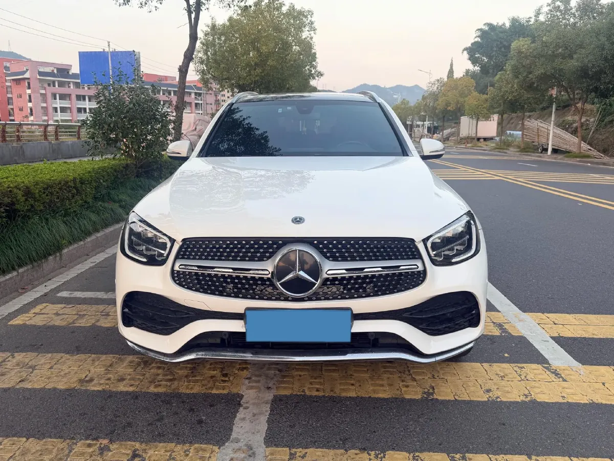 2020 Mercedes-Benz GLC Class 2.0T 197HP L4 9AT,autocango,china used car exporter,china ev exporter,chinese used car exporter,chinese used ev exporter
