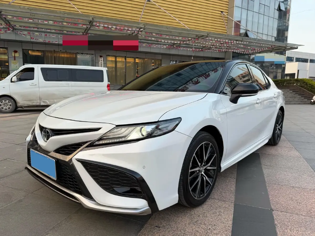 2021 Toyota Camry 2.0L 178HP L4 CVT