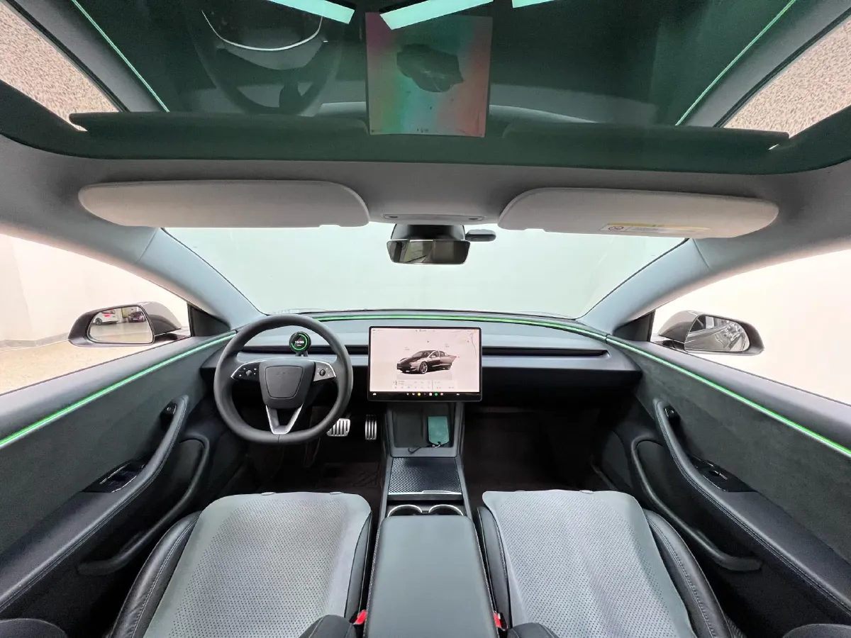 2024 Audi Q3 2.0T 220HP L4 7DCT,autocango,china used car exporter,china ev exporter,chinese used car exporter,chinese used ev exporter