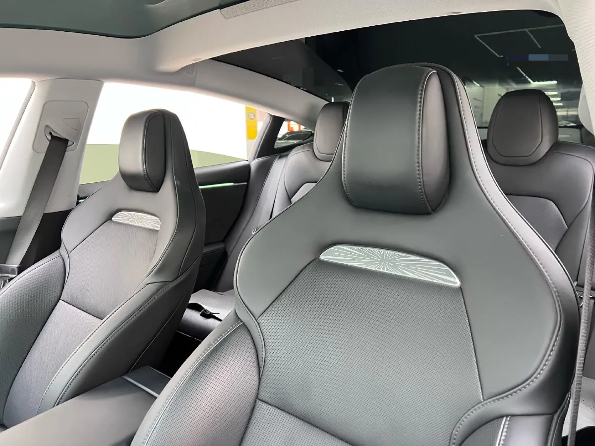 2024 Audi Q3 2.0T 220HP L4 7DCT,autocango,china used car exporter,china ev exporter,chinese used car exporter,chinese used ev exporter